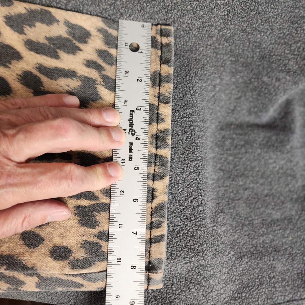 Good American Good Standard Kick Flare Jeans Lucky Leopard High Rise 10/30 - Picture 9 of 15
